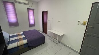 OYO 91026 M&H Hotel 2