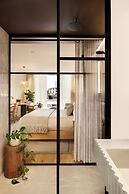 1 Hotel Melbourne