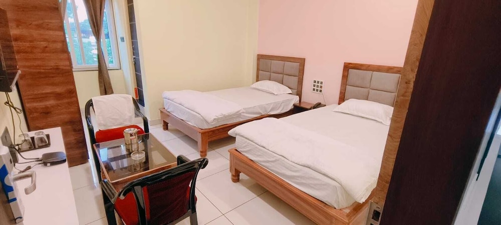 Hotel Golden Valley