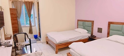 Hotel Golden Valley