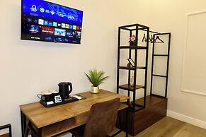 El Roy Garden Rooms