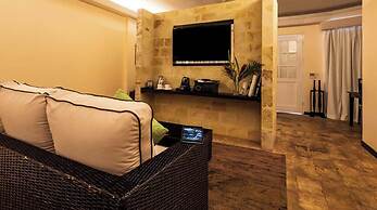 Gaia Collection Hotels - Adults only
