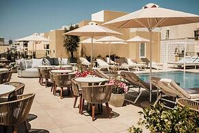 Courtyard by Marriott Sliema