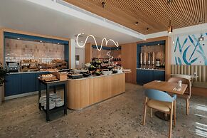 Courtyard by Marriott Sliema
