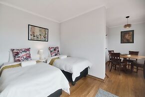 Lands Edge Eco Friendly Cottages