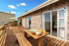 Lands Edge Eco Friendly Cottages