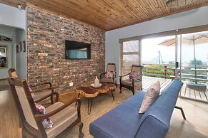 Lands Edge Eco Friendly Cottages