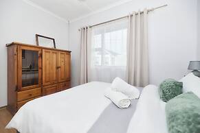 Lands Edge Eco Friendly Cottages