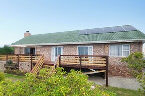 Lands Edge Eco Friendly Cottages