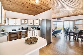 Lands Edge Eco Friendly Cottages