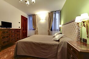 Byron San Marco by Wonderful Italy