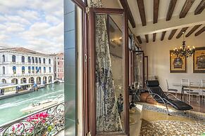 Rialto Grand Canal - Locz