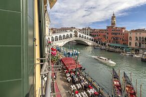 Rialto Grand Canal - Locz
