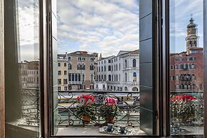 Rialto Grand Canal - Locz