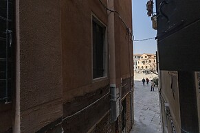 Ca Della Commedia by Wonderful Italy