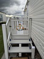 Skegness Seaside Retreat - 2 Bed Apartment