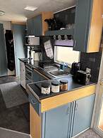 Skegness Seaside Retreat - 2 Bed Apartment