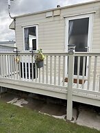 Skegness Seaside Retreat - 2 Bed Apartment
