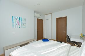 Halo Bay Retreat