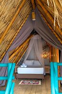 Traveler Hostel