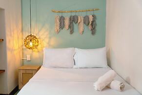Traveler Hostel