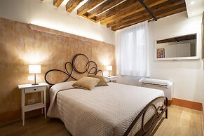 Sant Aponal Prestige by Wonderful Italy