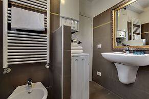 Leon D Oro Apartment by Wonderful Italy