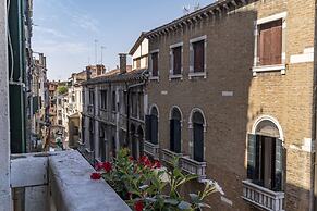 Ca Magia 1 by Wonderful Italy