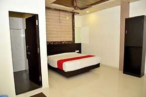 Goroomgo Swapnalok Lonavala