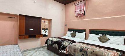 Rudraksha Kashi Inn By GRB