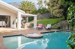 Charming Home With Mountain Views at Rivendell