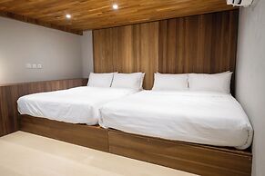 Woodstory Boutique Hotel