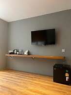 Woodstory Boutique Hotel