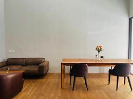 Woodstory Boutique Hotel