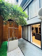 Woodstory Boutique Hotel