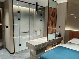 HIGH-TECH NEW YUET INTERNATIONAL HOTEL