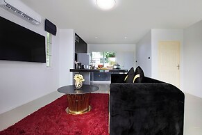 Nariya Bayfront Phuket