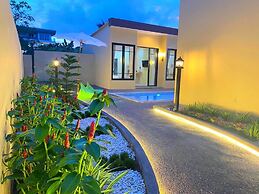 Nariya Bayfront Phuket