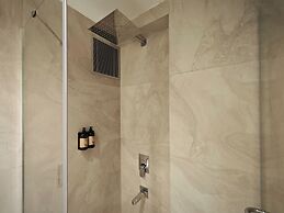 Marmada Suites