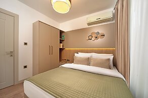 Marmada Suites