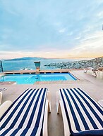 Sunset Shoreline Saranda Hotel