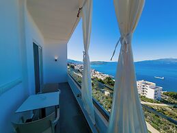 Sunset Shoreline Saranda Hotel