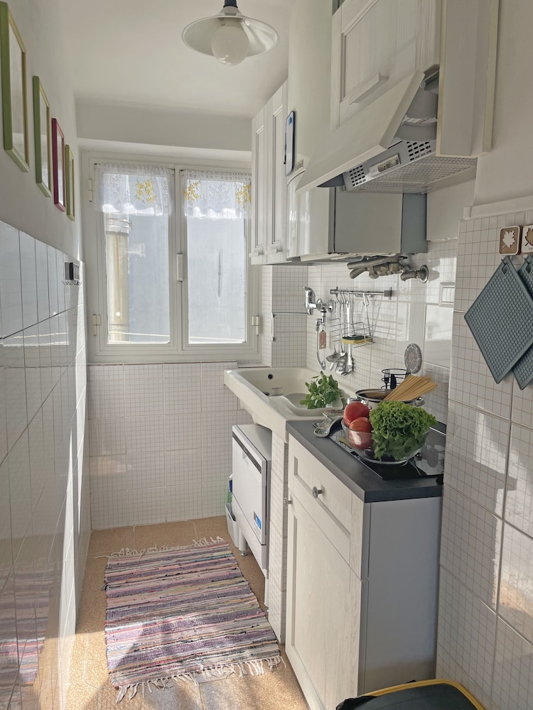 Happy Family Apartments Panorama