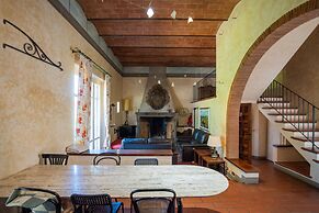 Eighteenth-century Tuscan Villa Tricolle