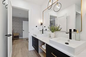 Downtown Collingwood Condos