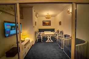 Shinepukur Suites Farmgate