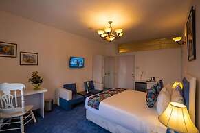 Shinepukur Suites Farmgate