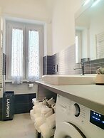 Lemon Sunshine Apartment