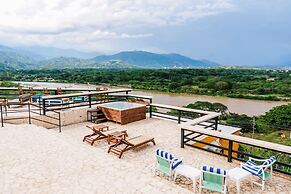 Cautiva Hotel