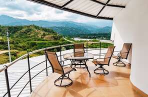 Cautiva Hotel